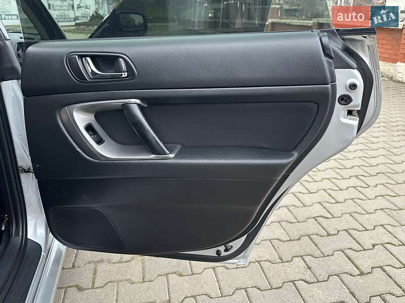 Седан Subaru Legacy 2006 в Одессе