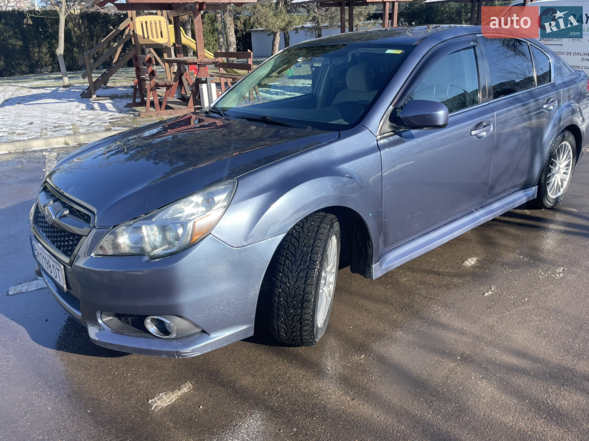 2012 Subaru Legacy - мініатюра 2