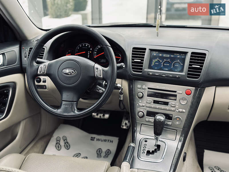 Седан Subaru Legacy 2004 в Кременчуге