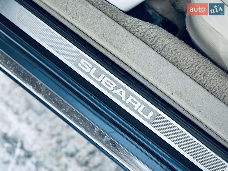 Седан Subaru Legacy 2004 в Кременчуге