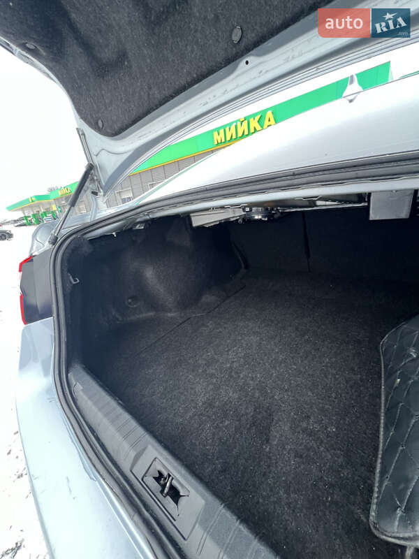 Седан Subaru Legacy 2016 в Борисполе