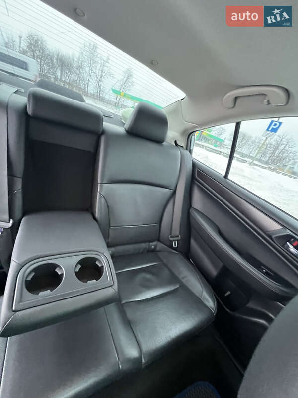 Седан Subaru Legacy 2016 в Борисполе