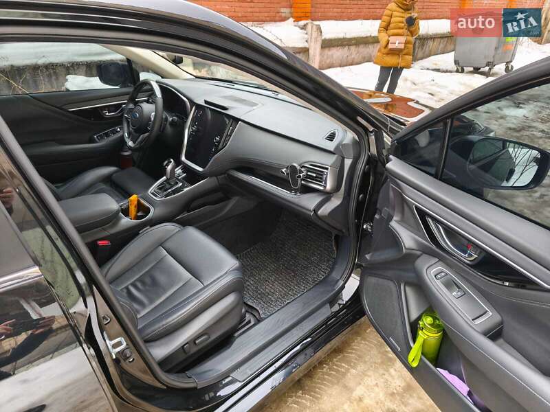 Седан Subaru Legacy 2022 в Киеве