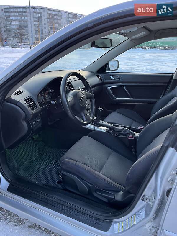 Седан Subaru Legacy 2005 в Сумах
