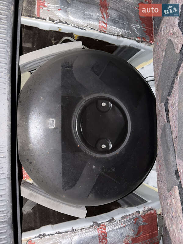 Седан Subaru Legacy 2004 в Ірпені