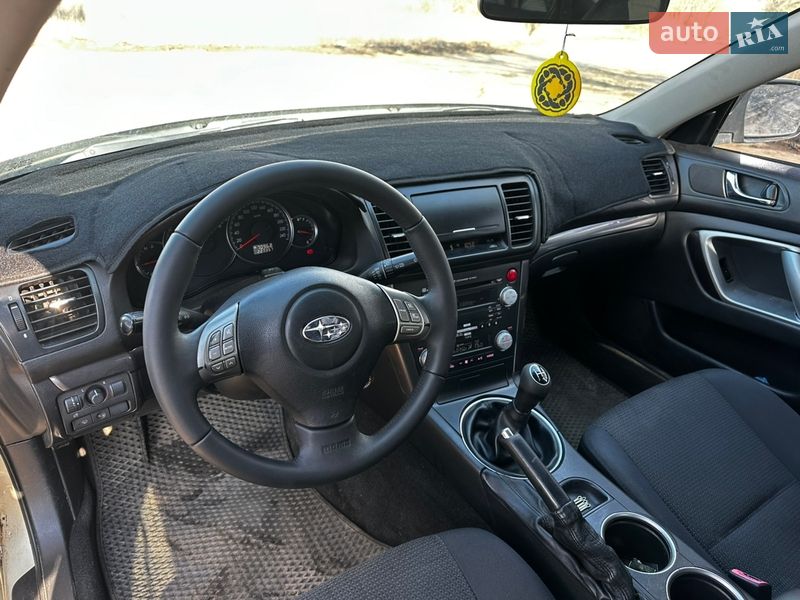 Седан Subaru Legacy 2008 в Славянске