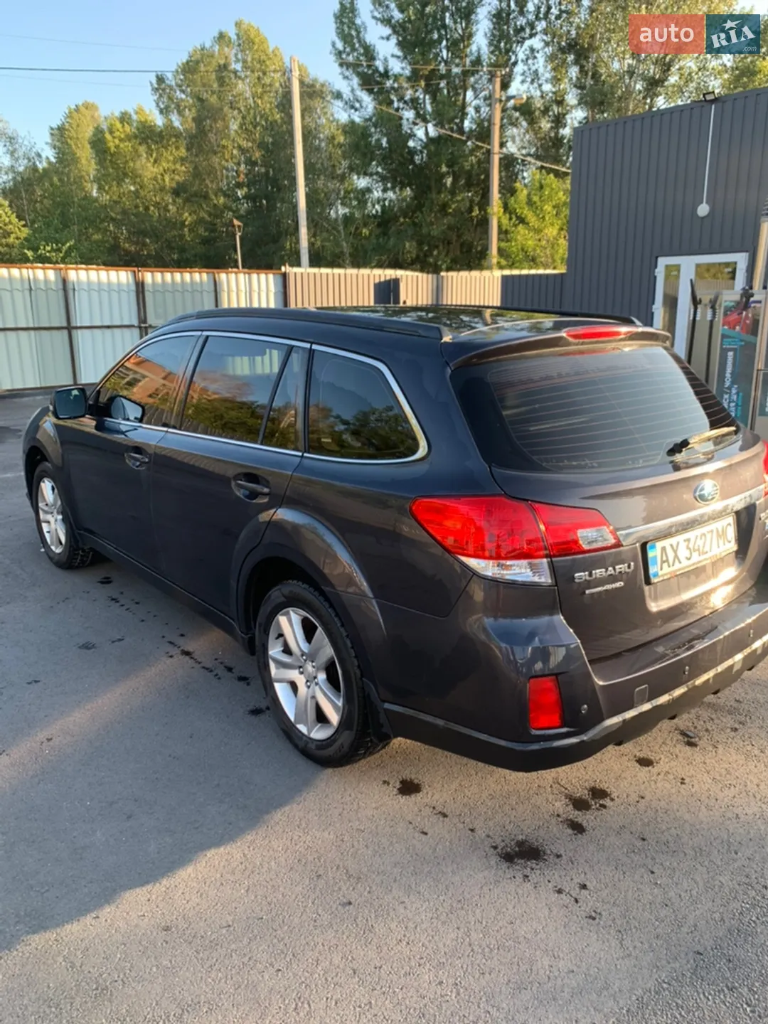 2011 Subaru Legacy - мініатюра 2