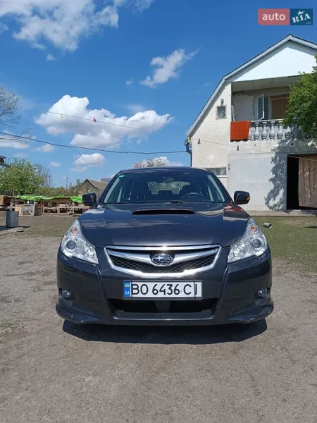 Subaru Legacy 2013