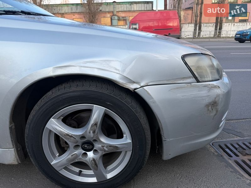 Седан Subaru Legacy 2004 в Ірпені