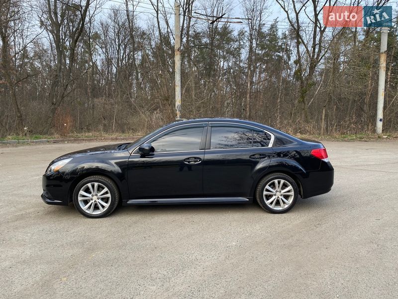 Седан Subaru Legacy 2014 в Києві
