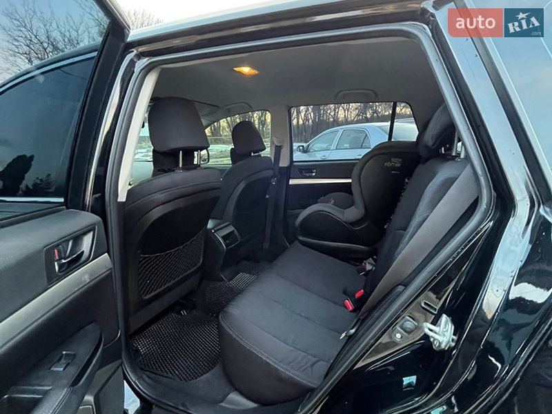 Универсал Subaru Legacy 2009 в Львове