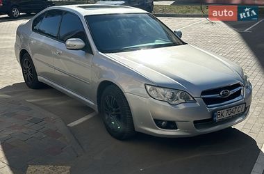 Седан Subaru Legacy 2007 в Вараше