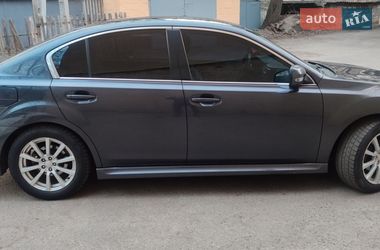 Седан Subaru Legacy 2010 в Дніпрі