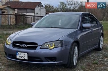 Седан Subaru Legacy 2005 в Новомосковске