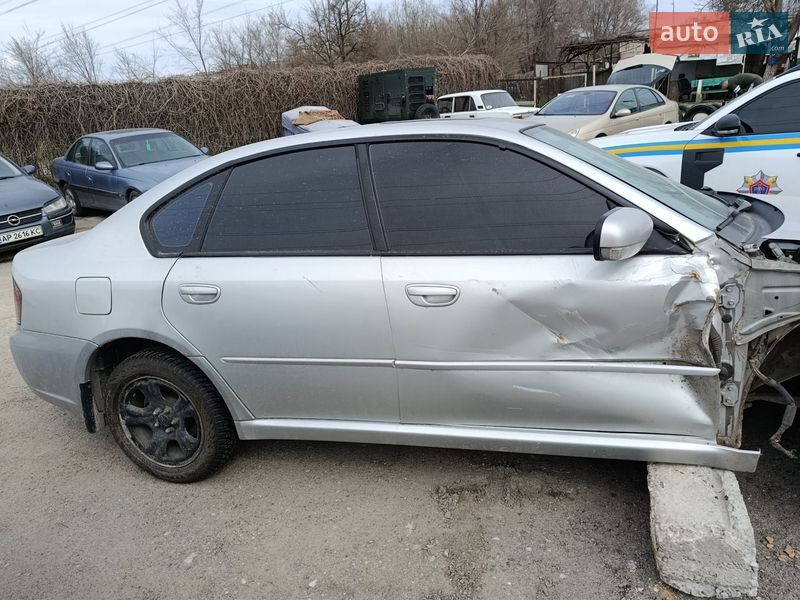 Седан Subaru Legacy 2003 в Запорожье