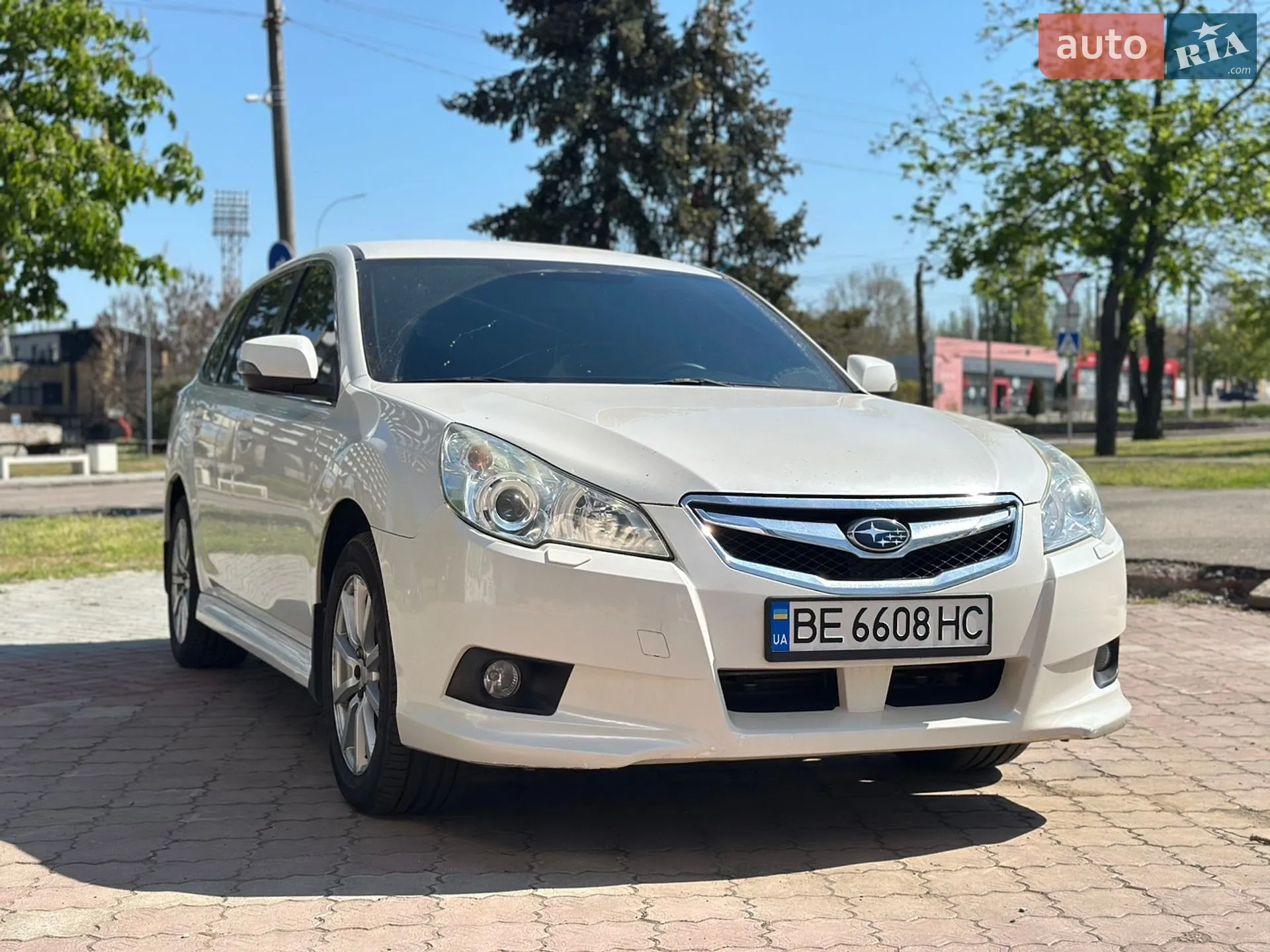 2012 Subaru Legacy - мініатюра 2