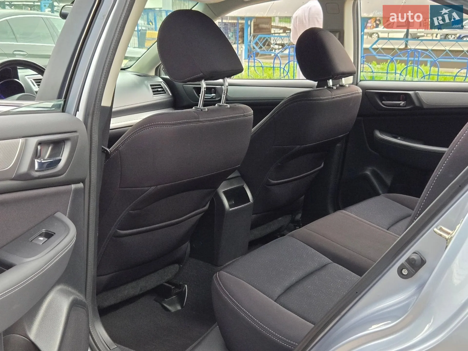 2016 Subaru Legacy - мініатюра 17