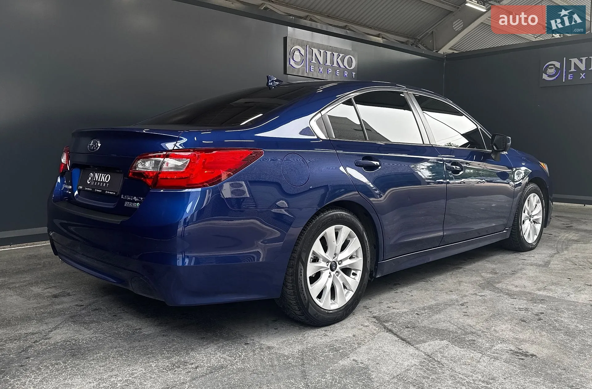 2016 Subaru Legacy - мініатюра 19