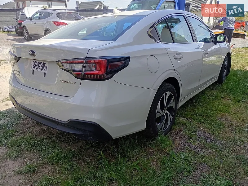 Subaru Legacy 2022