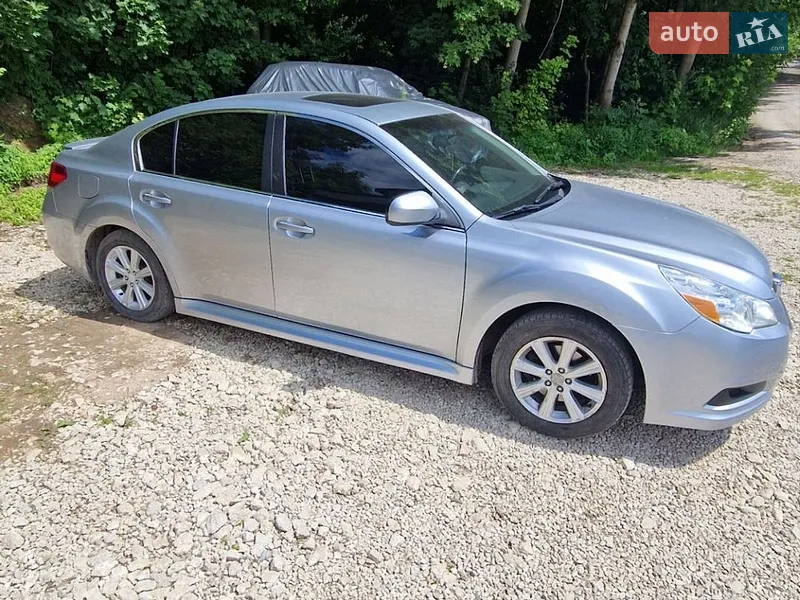 Subaru Legacy 2012