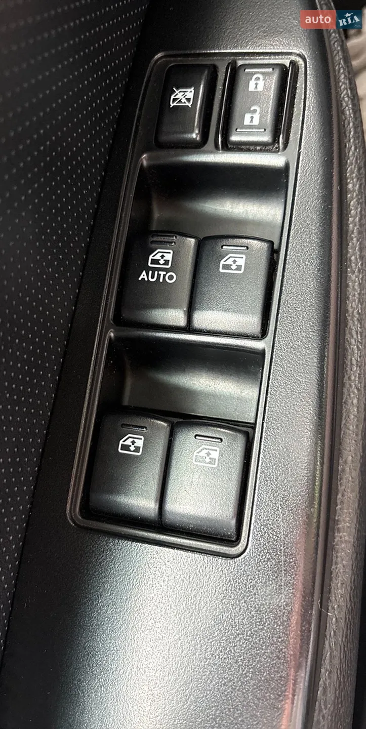 2013 Subaru Legacy - мініатюра 9