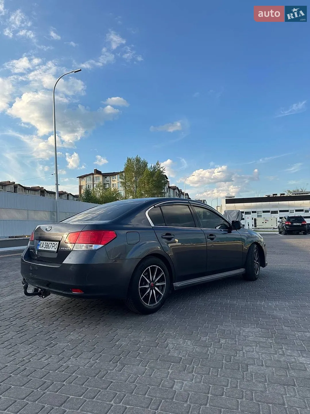 2010 Subaru Legacy - мініатюра 2