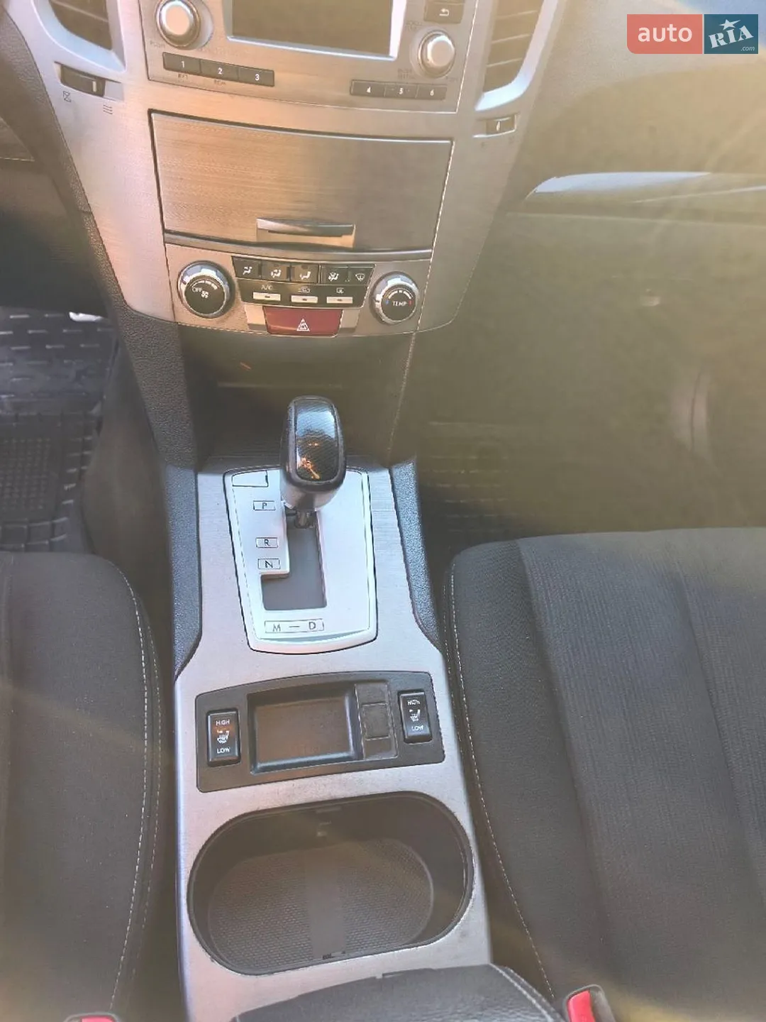 2014 Subaru Legacy - мініатюра 25