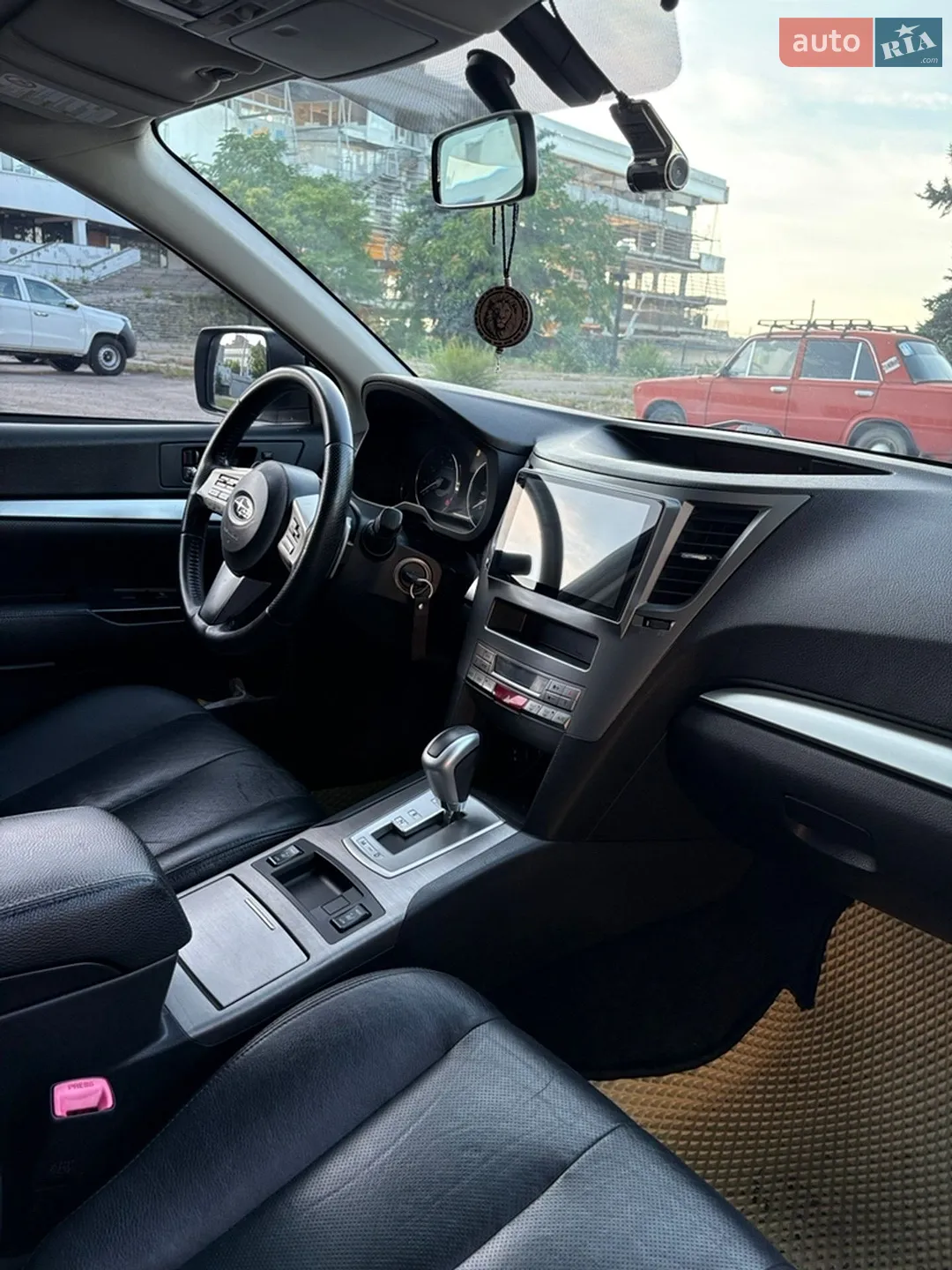 2010 Subaru Legacy - мініатюра 16