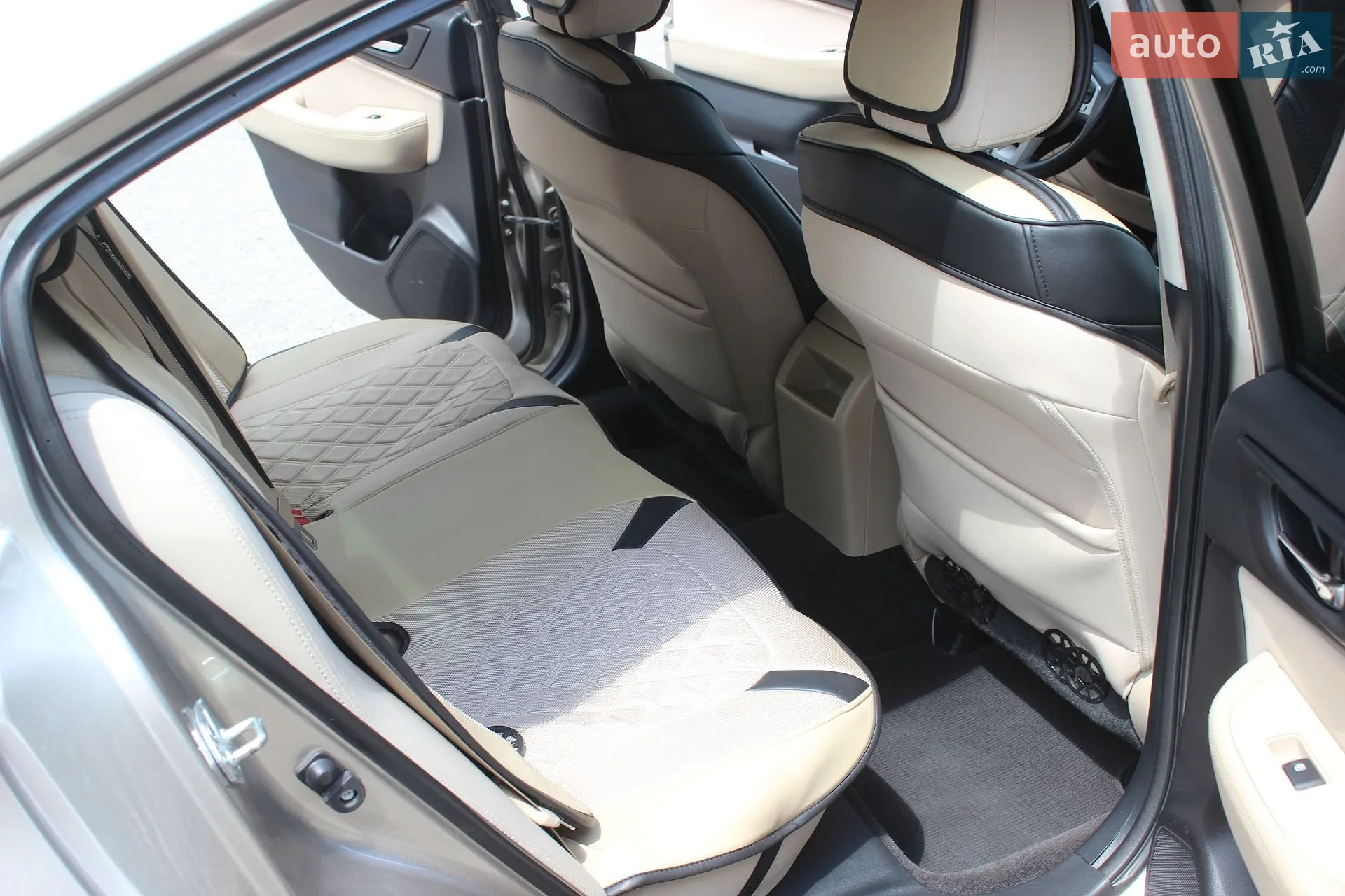 2014 Subaru Legacy - мініатюра 20