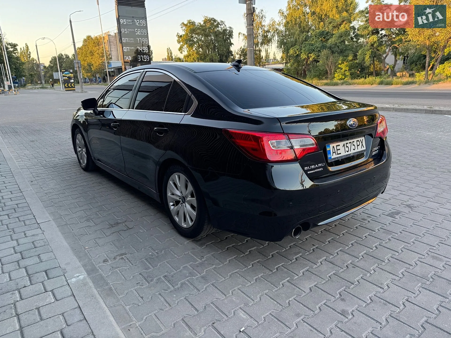 2016 Subaru Legacy - мініатюра 5