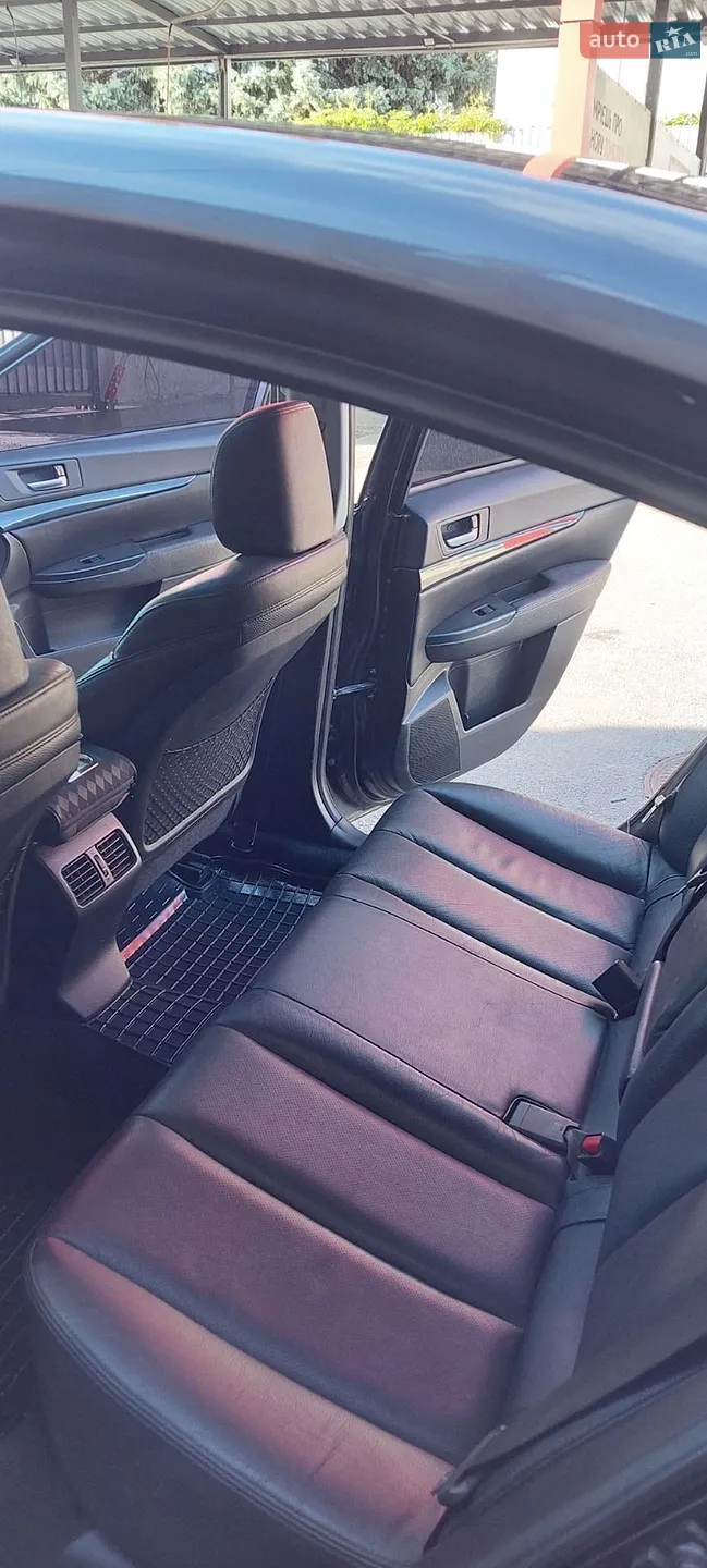 2010 Subaru Legacy - мініатюра 17