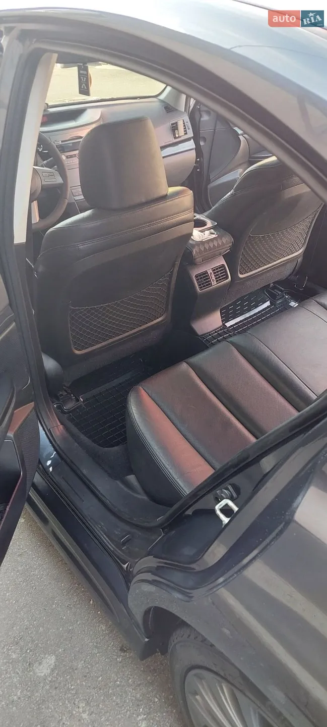 2010 Subaru Legacy - мініатюра 18