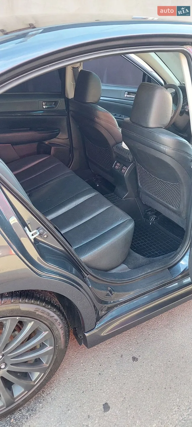 2010 Subaru Legacy - мініатюра 20