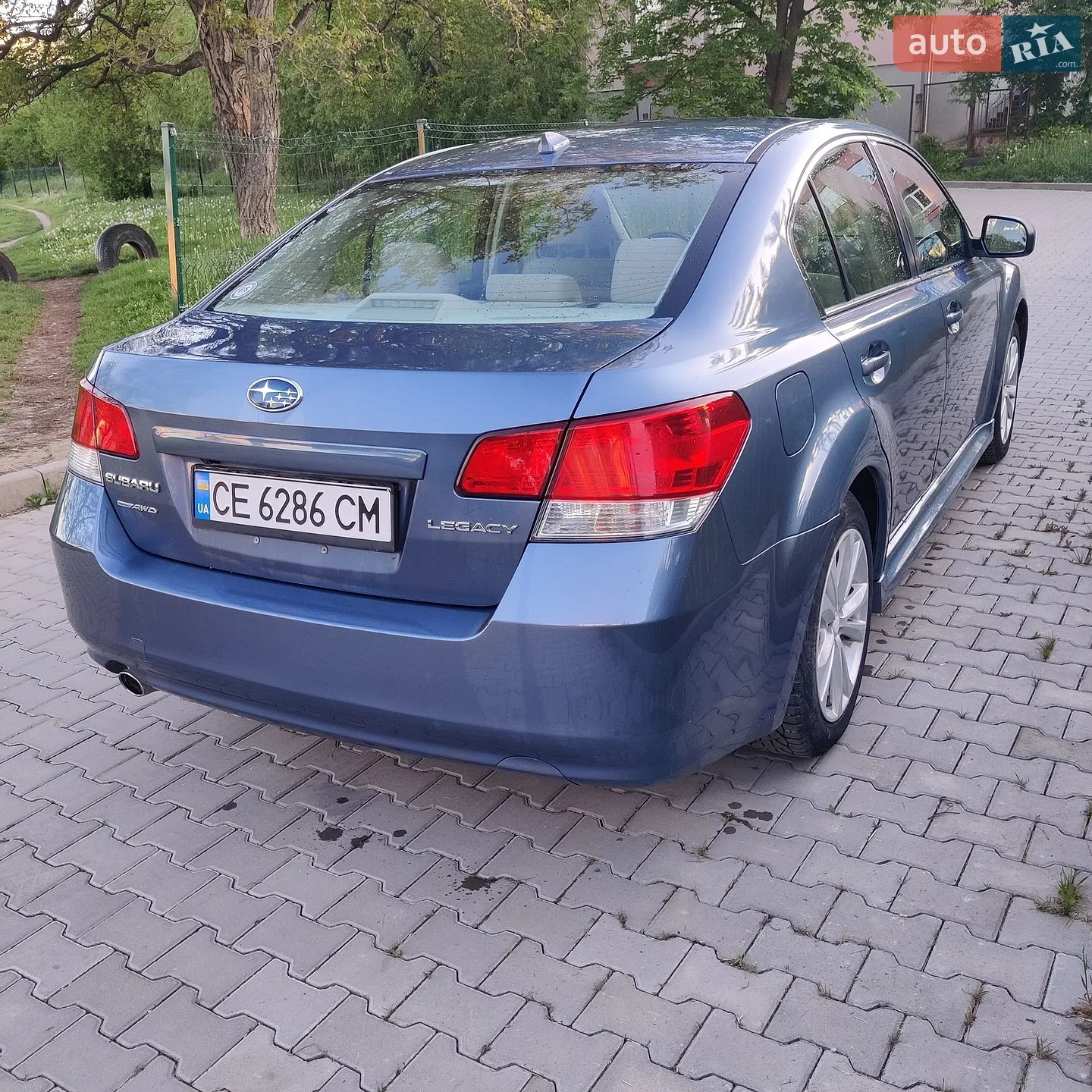 2013 Subaru Legacy - мініатюра 4
