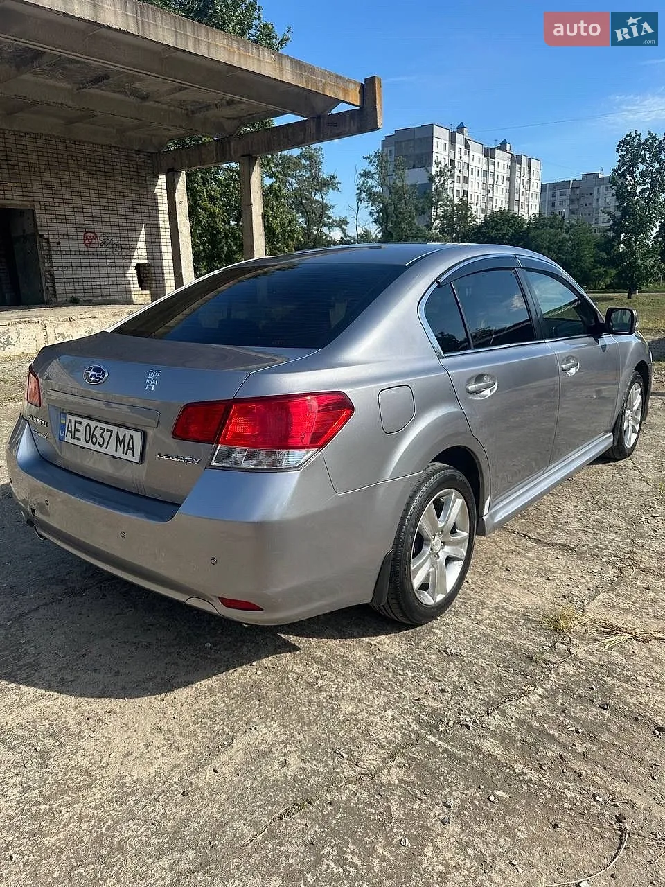 2010 Subaru Legacy - мініатюра 3