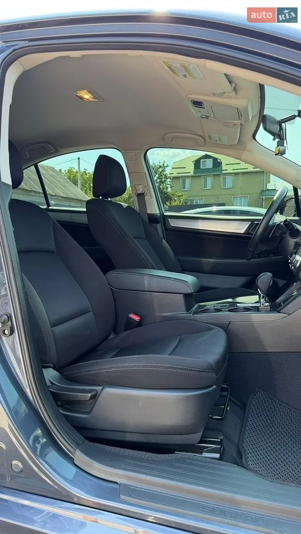 2017 Subaru Legacy - мініатюра 10