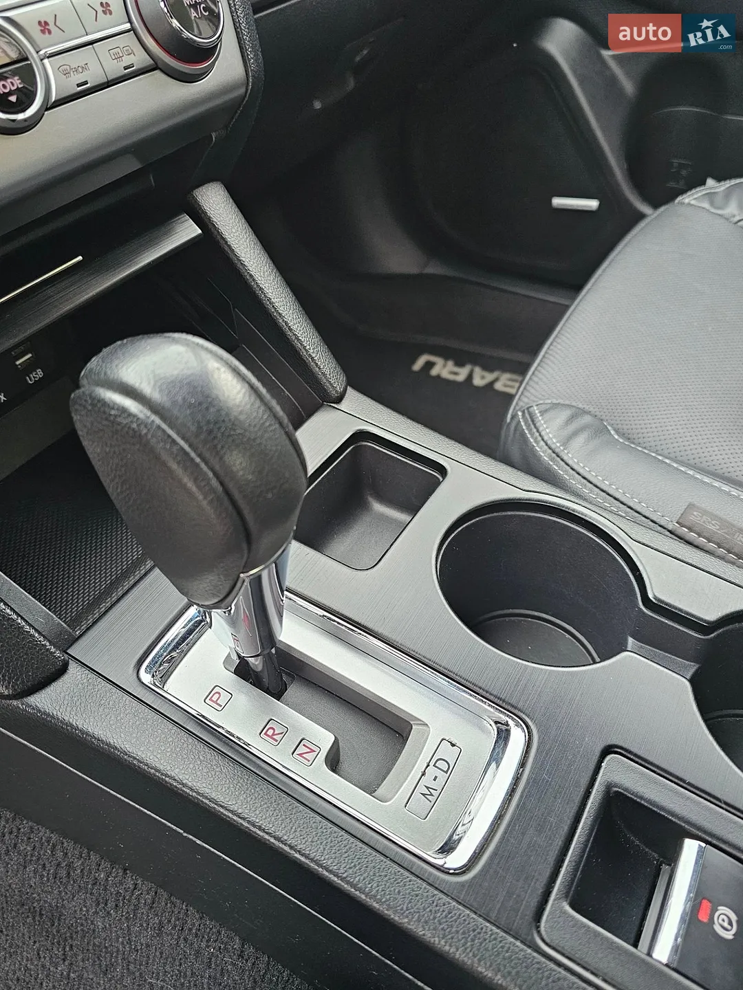 2016 Subaru Legacy - мініатюра 34