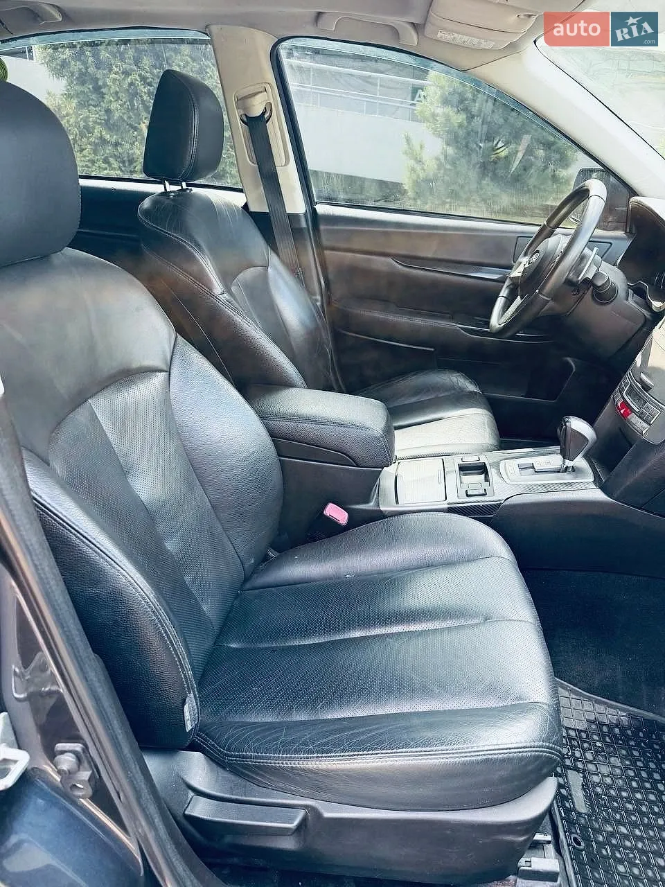 2010 Subaru Legacy - мініатюра 12