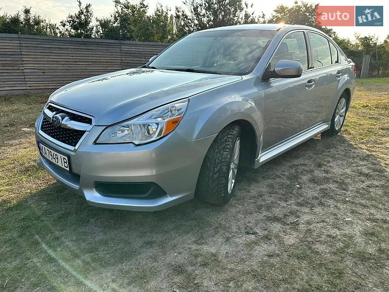 Subaru Legacy 2013