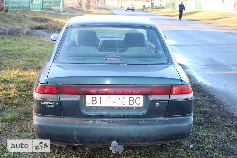 Седан Subaru Legacy 1998 в Кременчуге