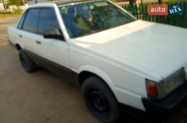 Седан Subaru Leone 1988 в Єланці