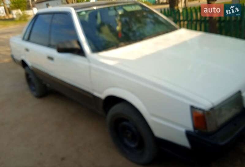 Седан Subaru Leone 1988 в Еланце фото Седан Subaru Leone 1988 в Еланце