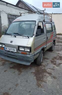 Микровэн Subaru Libero 1990 в Березанке
