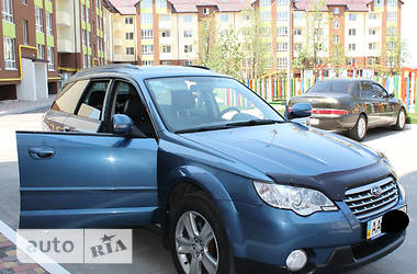 Универсал Subaru Outback 2008 в Киеве