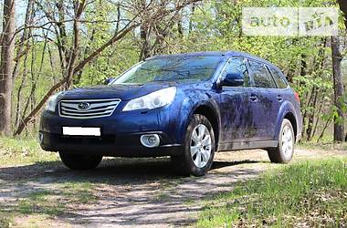Subaru Outback 2011