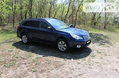 Универсал Subaru Outback 2011 в 