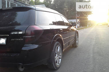 Универсал Subaru Outback 2005 в Обухове