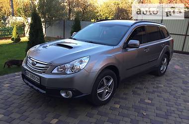 Универсал Subaru Outback 2010 в Трускавце