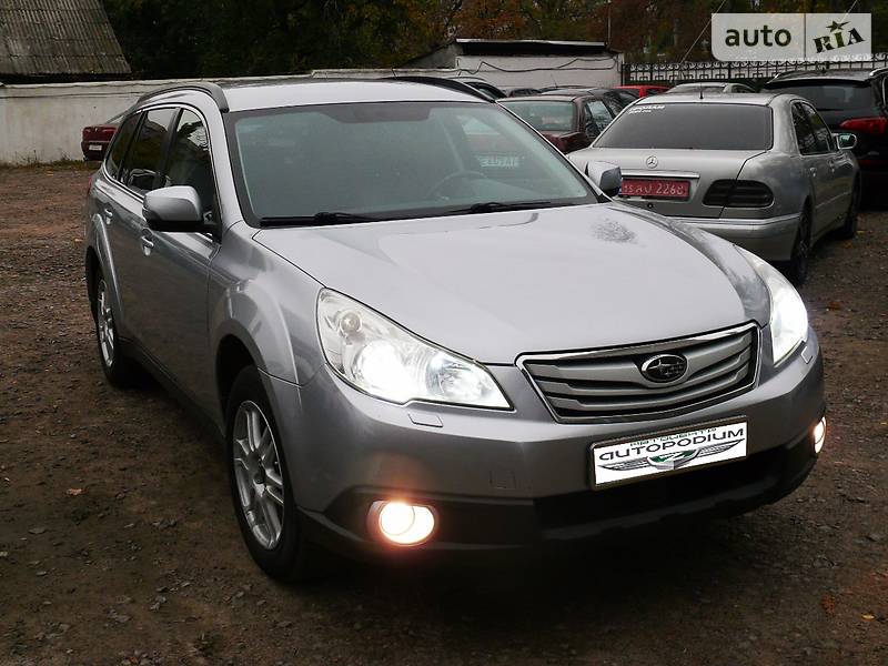 Универсал Subaru Outback 2013 в Николаеве