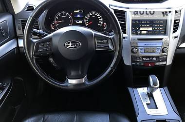 Внедорожник / Кроссовер Subaru Outback 2013 в Ивано-Франковске